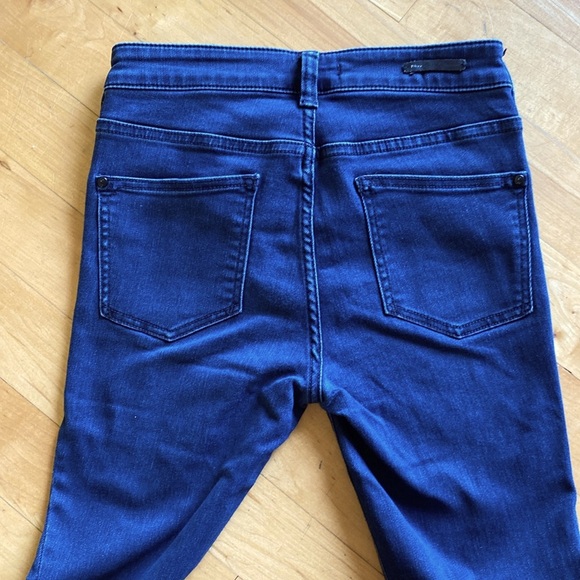 Pilcro Script Skinny Jeans - Size 27 - Dark Denim - Picture 6 of 10